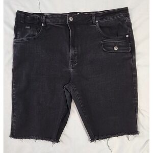 Born Fly Shorts Size 40 Black Faded Wash Anytown U.S.A.